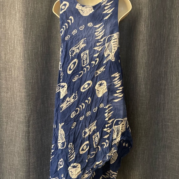 Blue and White Fish Print Sleeveless Dress - Picture 2 of 2